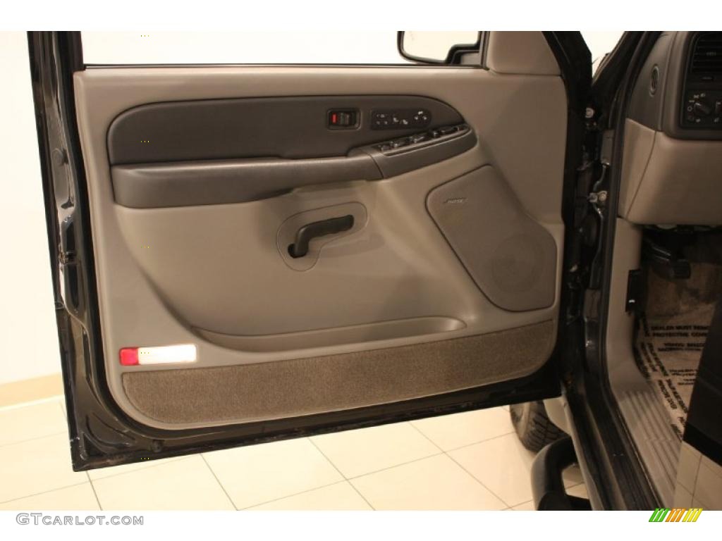 2003 Suburban 1500 Z71 4x4 - Black / Tan/Neutral photo #7