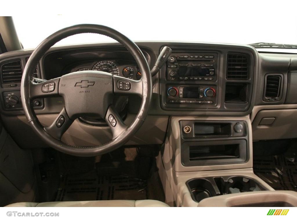 2003 Suburban 1500 Z71 4x4 - Black / Tan/Neutral photo #22