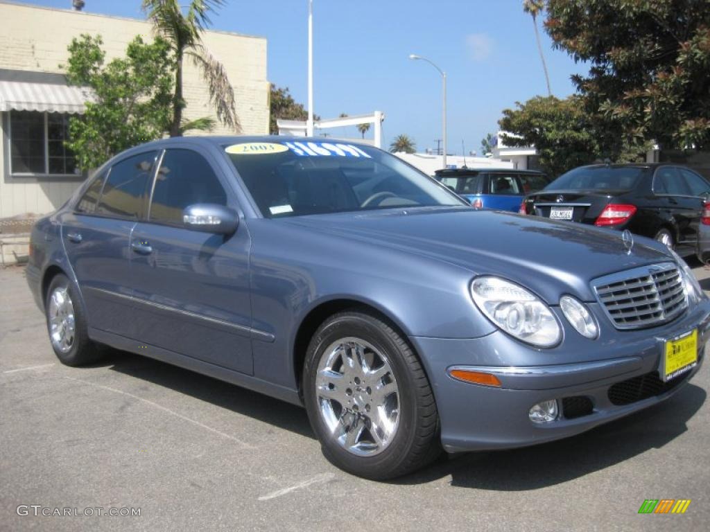 Platinum Blue Metallic Mercedes-Benz E