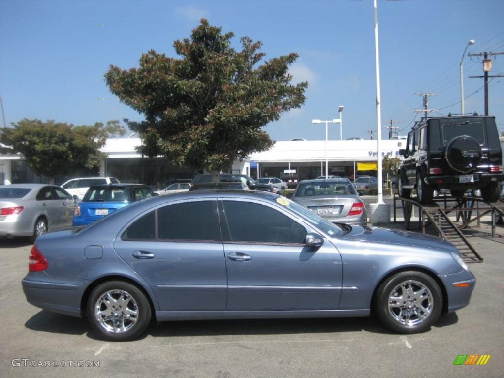 2003 E 320 Sedan - Platinum Blue Metallic / Ash Grey photo #2