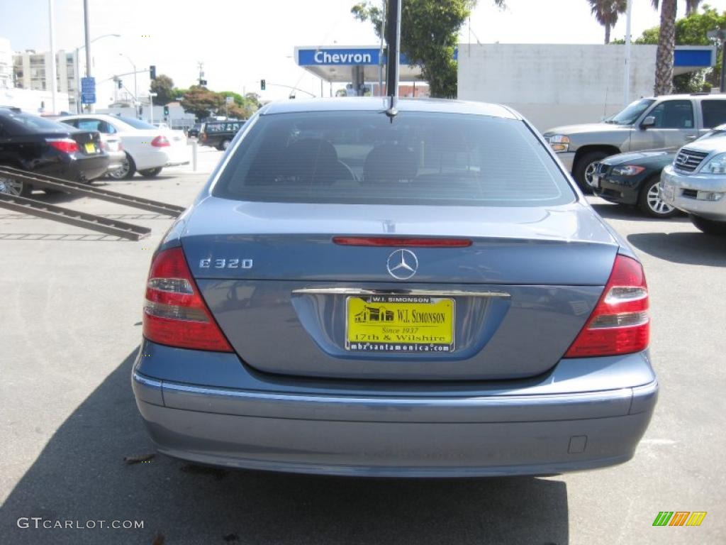2003 E 320 Sedan - Platinum Blue Metallic / Ash Grey photo #4