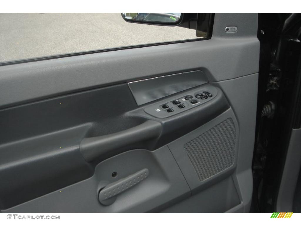 2007 Ram 3500 SLT Quad Cab 4x4 Dually - Brilliant Black Crystal Pearl / Medium Slate Gray photo #13