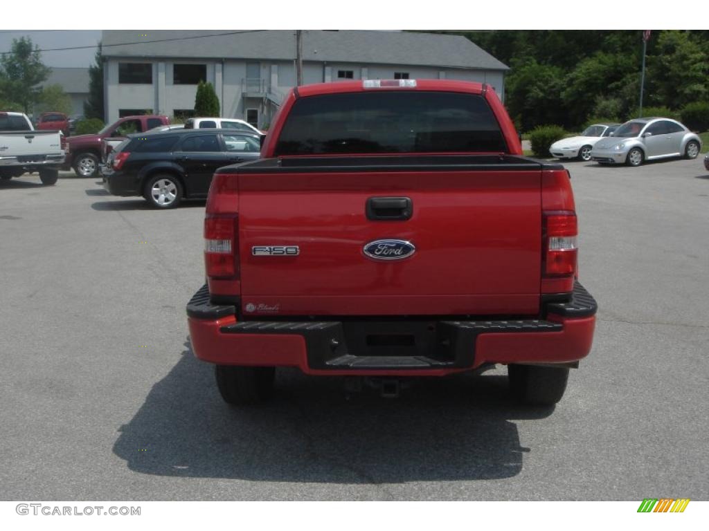 2005 F150 STX SuperCab 4x4 - Bright Red / Medium Flint Grey photo #5