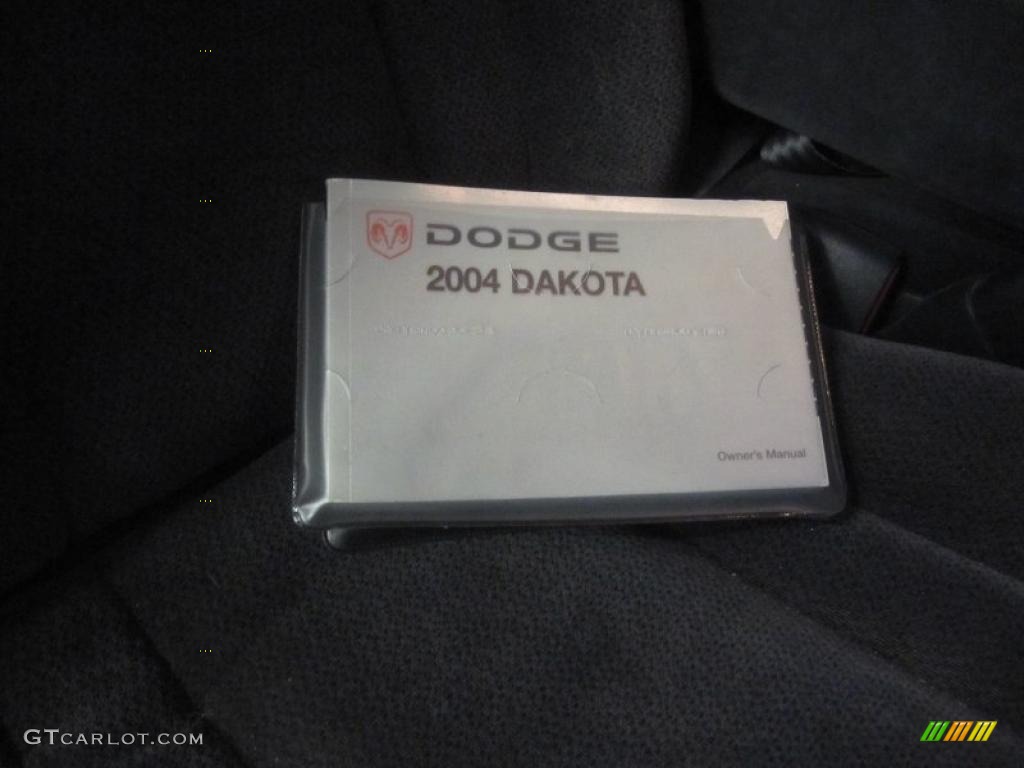 2004 Dakota SLT Quad Cab 4x4 - Patriot Blue Pearl / Dark Slate Gray photo #10