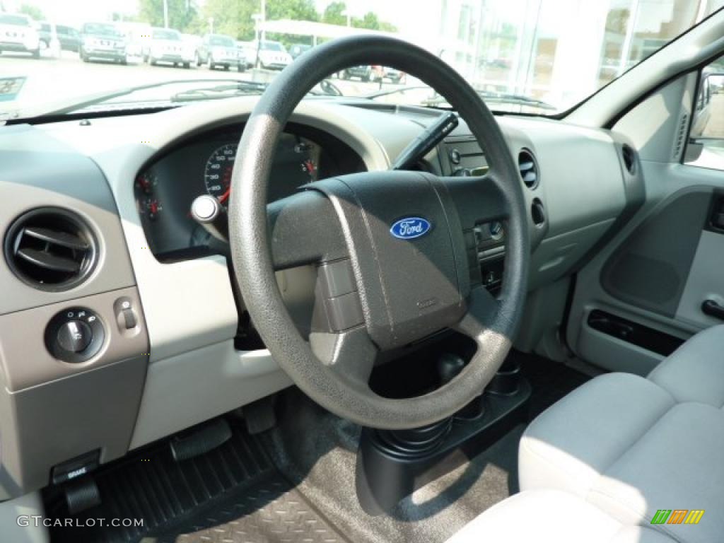 2006 F150 STX Regular Cab 4x4 - Dark Shadow Grey Metallic / Medium Flint photo #13