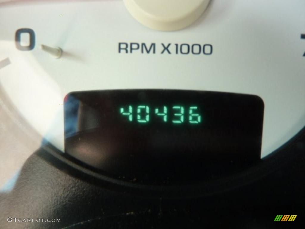 2004 Ram 1500 SLT Regular Cab 4x4 - Flame Red / Dark Slate Gray photo #9