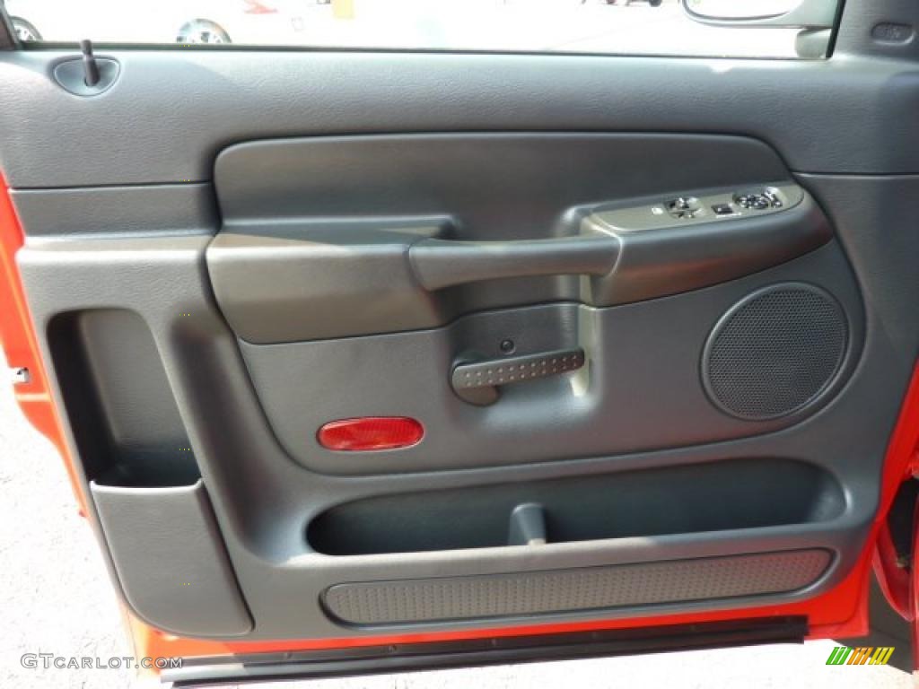 2004 Ram 1500 SLT Regular Cab 4x4 - Flame Red / Dark Slate Gray photo #13
