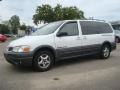 2003 Summit White Pontiac Montana   photo #2