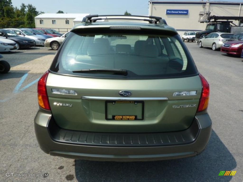 2007 Outback 2.5i Wagon - Willow Green Opal / Warm Ivory Tweed photo #10