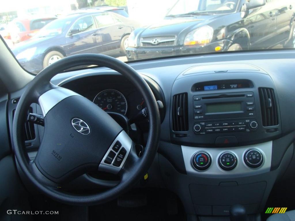 2009 Elantra GLS Sedan - Quicksilver / Gray photo #13