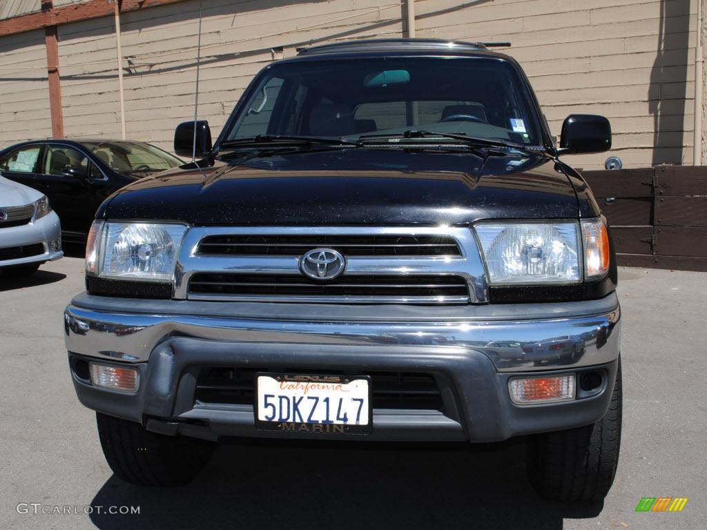 1999 4Runner SR5 4x4 - Black / Oak photo #2