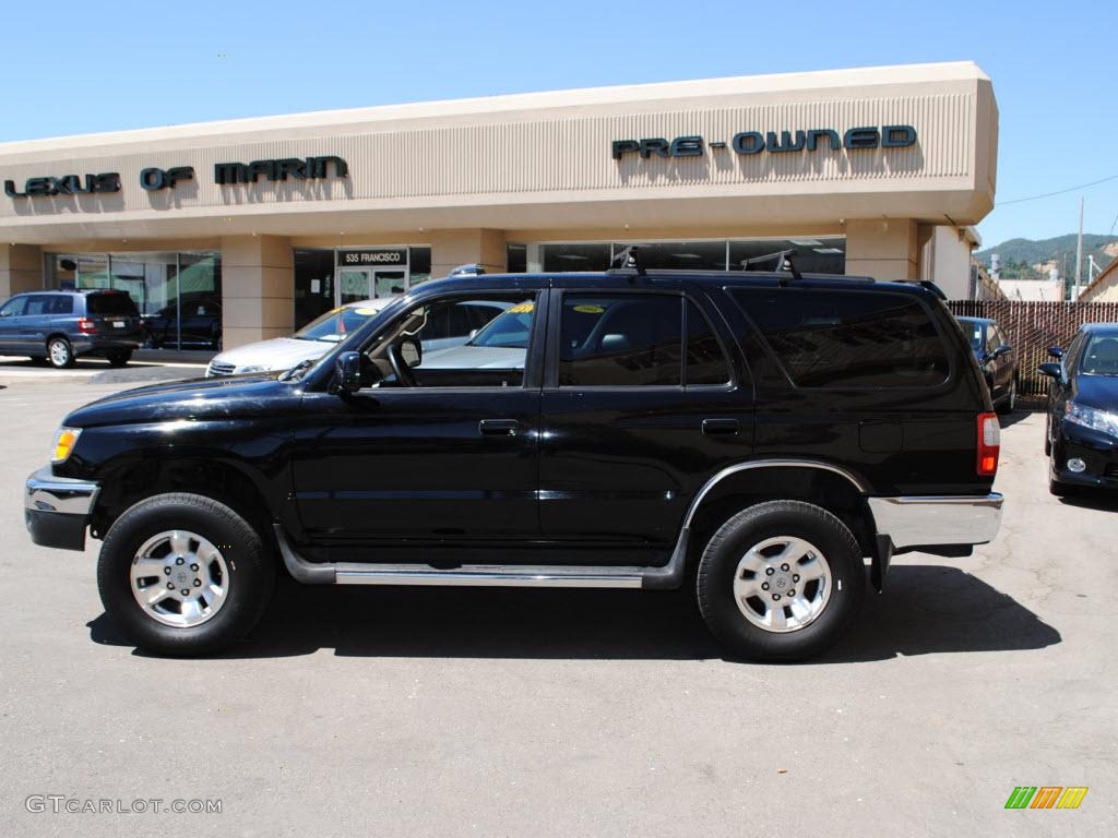 1999 4Runner SR5 4x4 - Black / Oak photo #4
