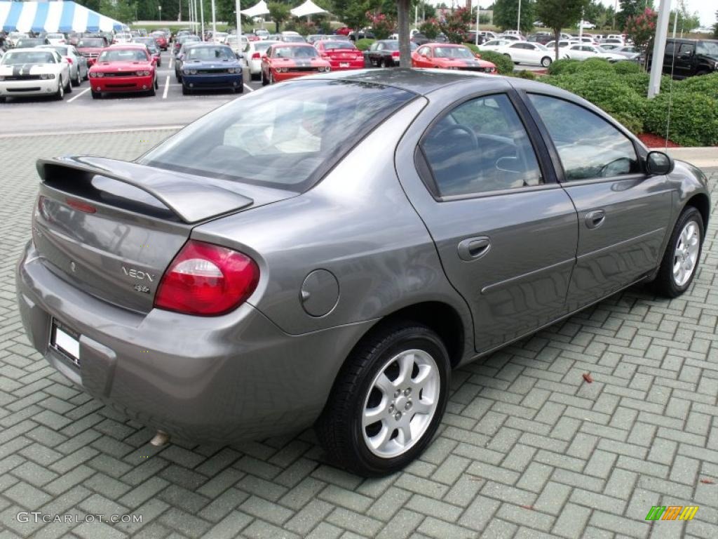 2005 Neon SXT - Graphite Metallic / Dark Slate Gray photo #5