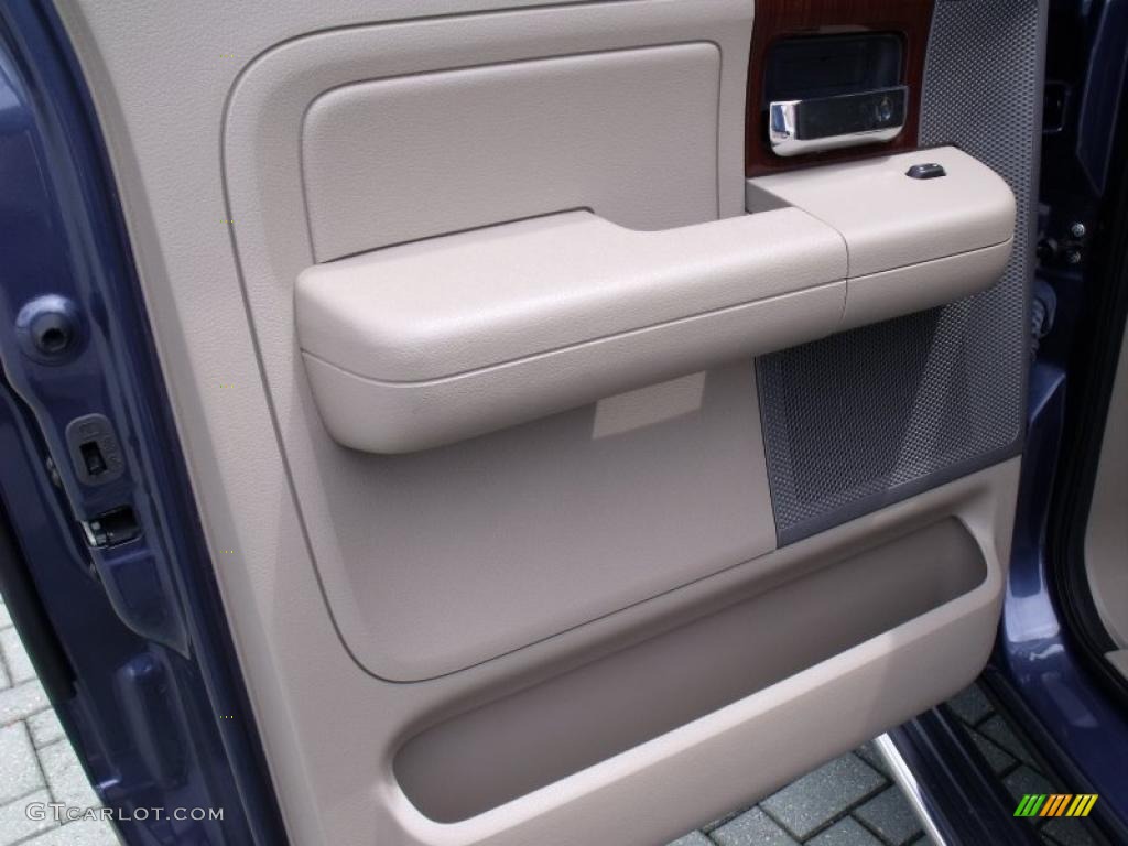 2006 F150 Lariat SuperCrew - Medium Wedgewood Blue Metallic / Tan photo #15