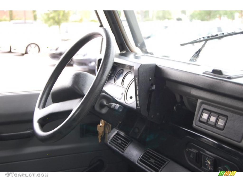 1997 Defender 90 Hard Top - Alpine White / Charcoal Twill photo #8