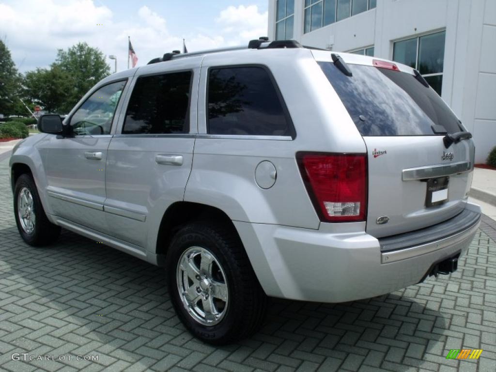 2007 Grand Cherokee Overland - Bright Silver Metallic / Medium Slate Gray photo #3