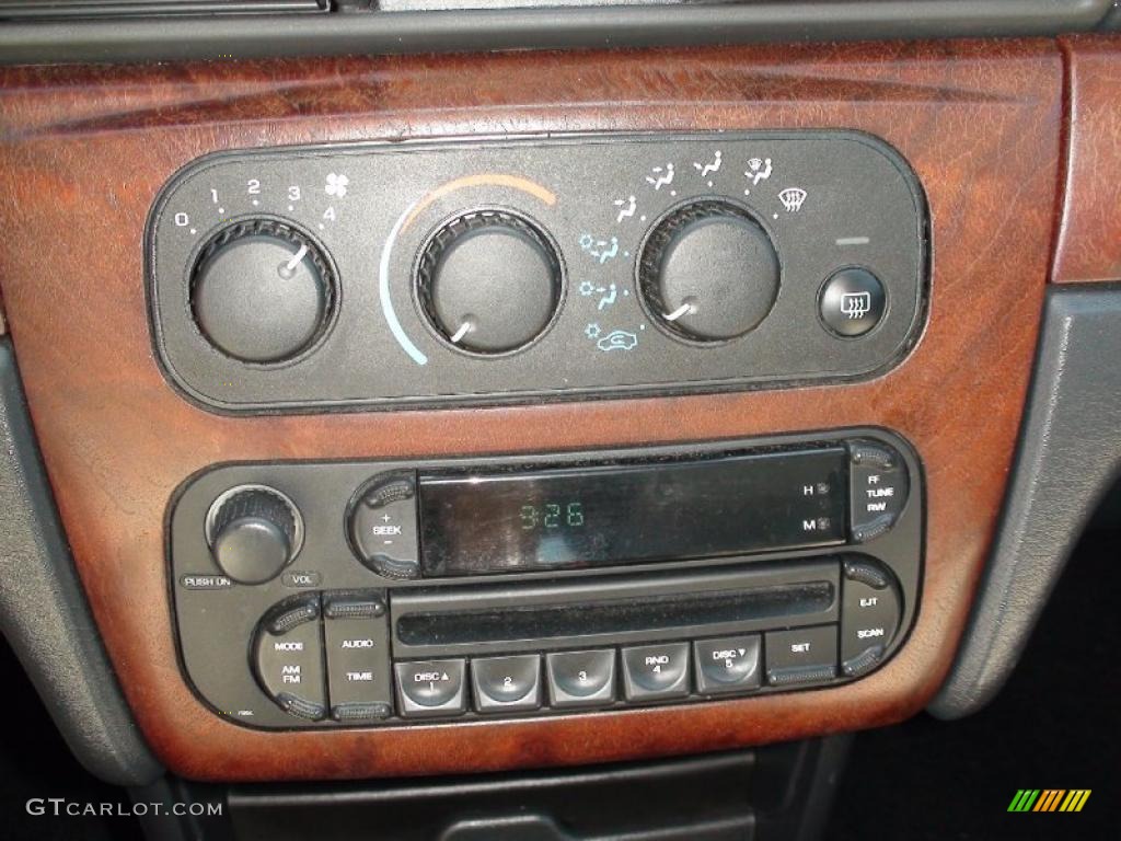 2006 Sebring TSI Sedan - Brilliant Black / Light Taupe photo #24
