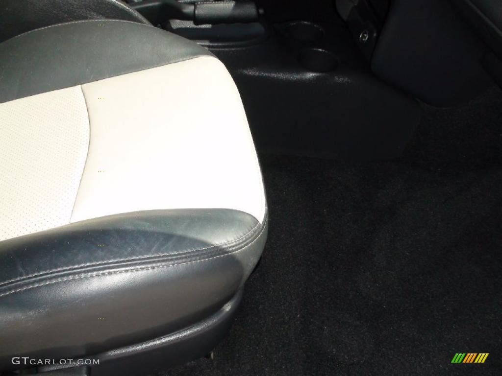 2006 Sebring TSI Sedan - Brilliant Black / Light Taupe photo #28