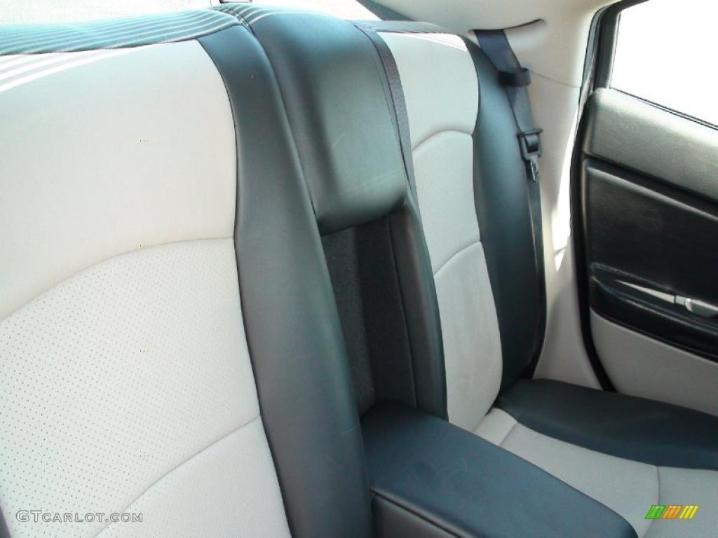 2006 Sebring TSI Sedan - Brilliant Black / Light Taupe photo #32