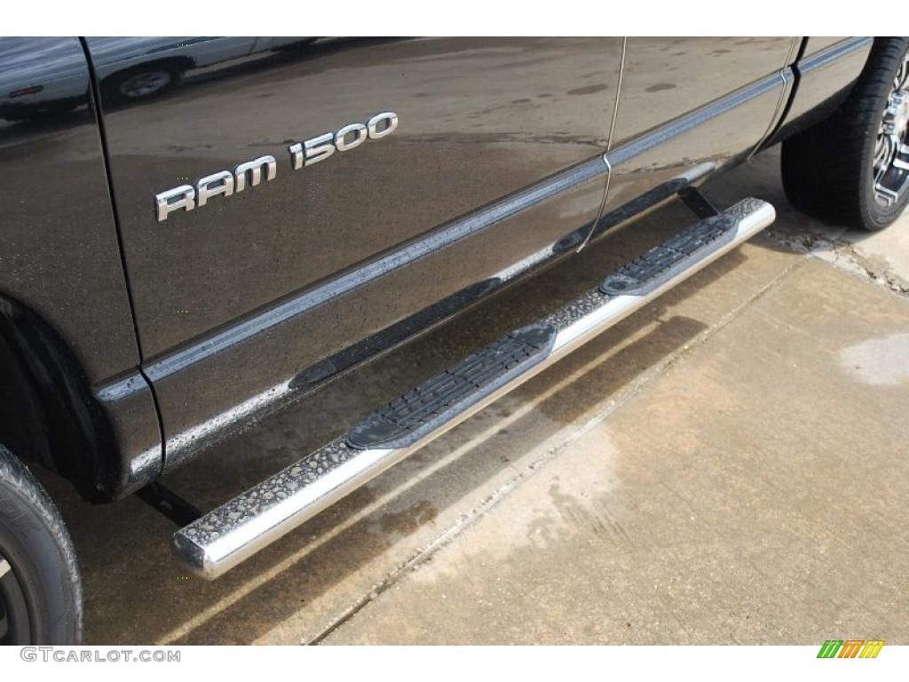 2006 Ram 1500 SLT Quad Cab - Brilliant Black Crystal Pearl / Medium Slate Gray photo #9