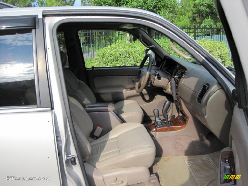 1999 4Runner Limited 4x4 - Desert Dune Metallic / Oak photo #18