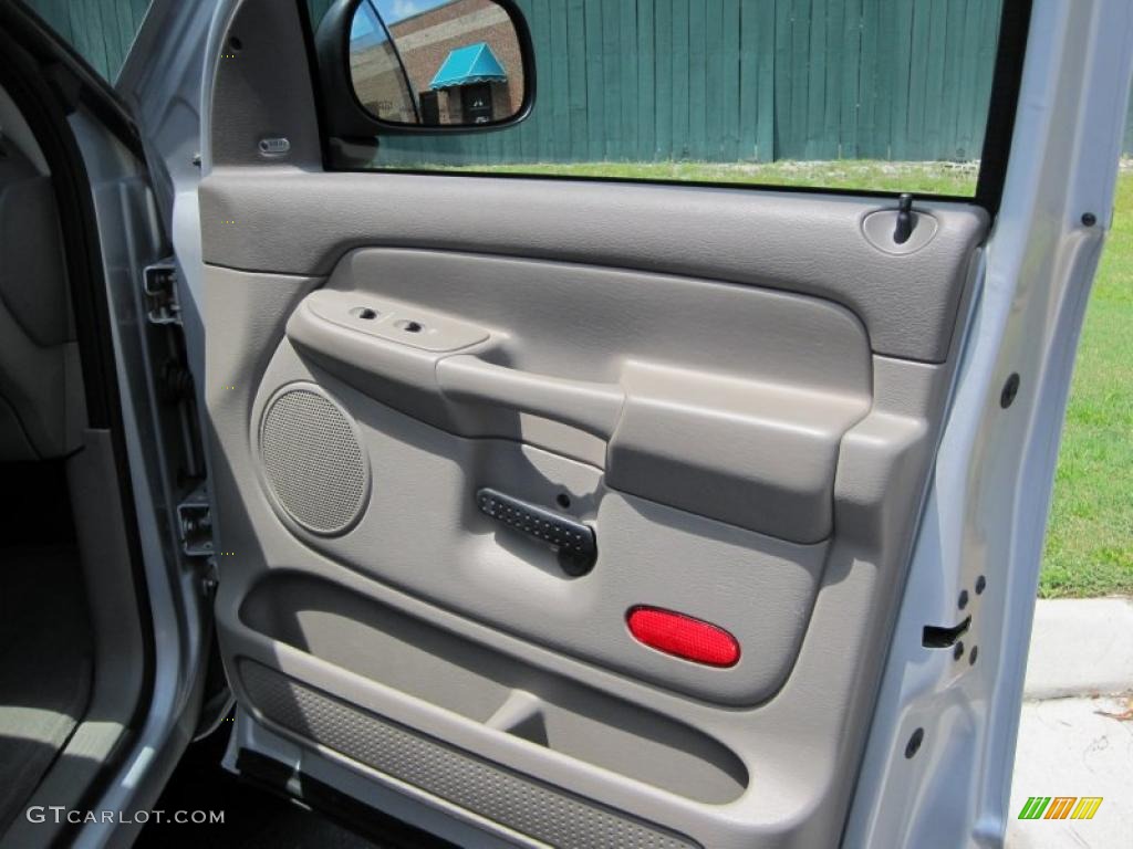 2004 Ram 1500 SLT Quad Cab 4x4 - Bright Silver Metallic / Taupe photo #23