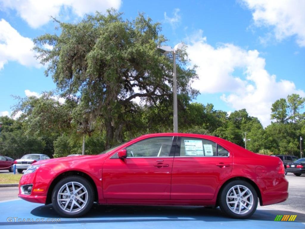2010 Fusion SEL - Red Candy Metallic / Camel photo #2