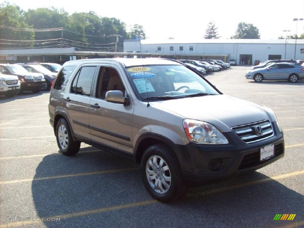 2005 CR-V EX 4WD - Sahara Sand Metallic / Ivory photo #1