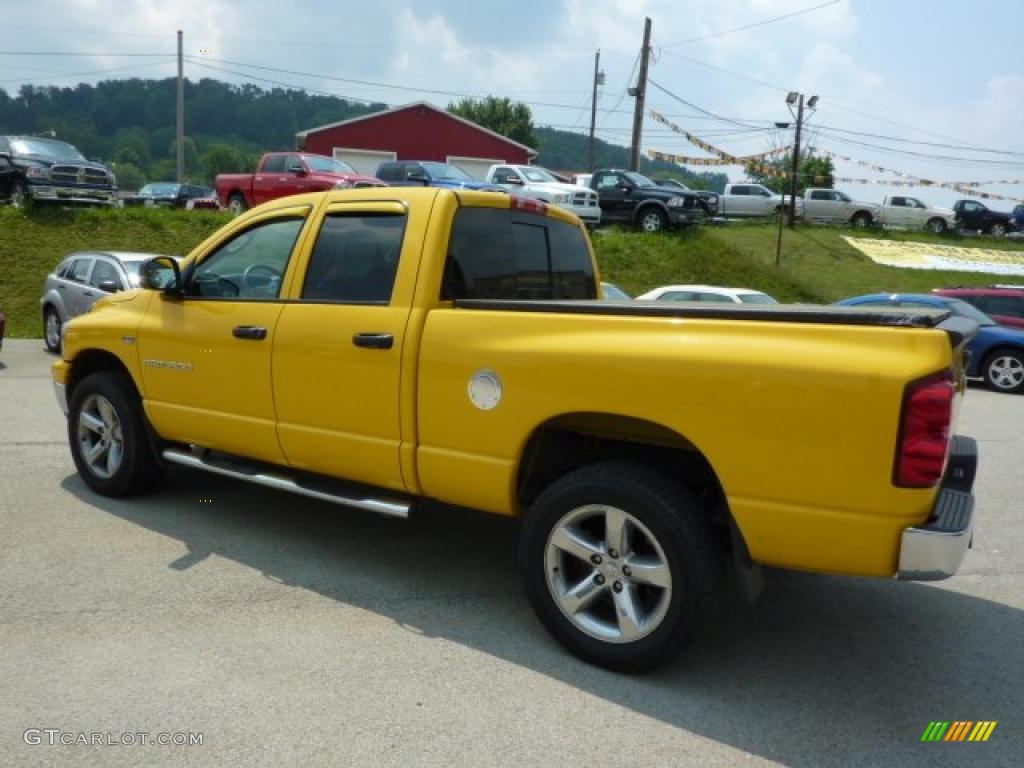 2007 Ram 1500 ST Quad Cab 4x4 - Detonator Yellow / Medium Slate Gray photo #3