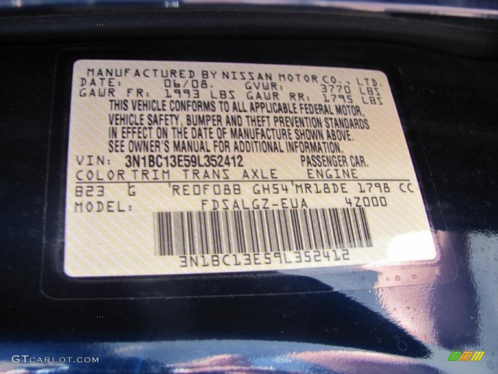 2009 Versa 1.8 SL Hatchback - Blue Onyx / Charcoal photo #26
