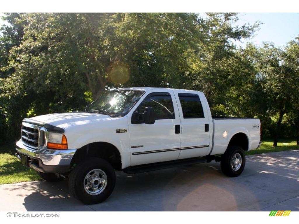 2000 F250 Super Duty Lariat Crew Cab 4x4 - Oxford White / Medium Parchment photo #2