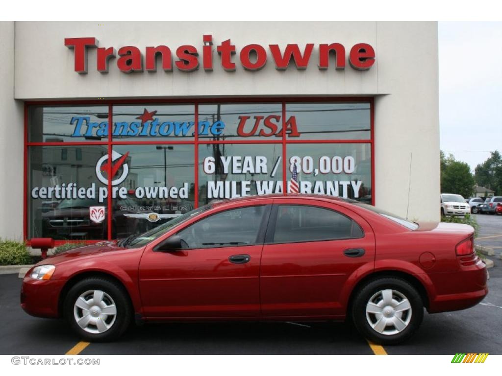 2004 Stratus SE Sedan - Inferno Red Pearlcoat / Dark Slate Gray photo #25