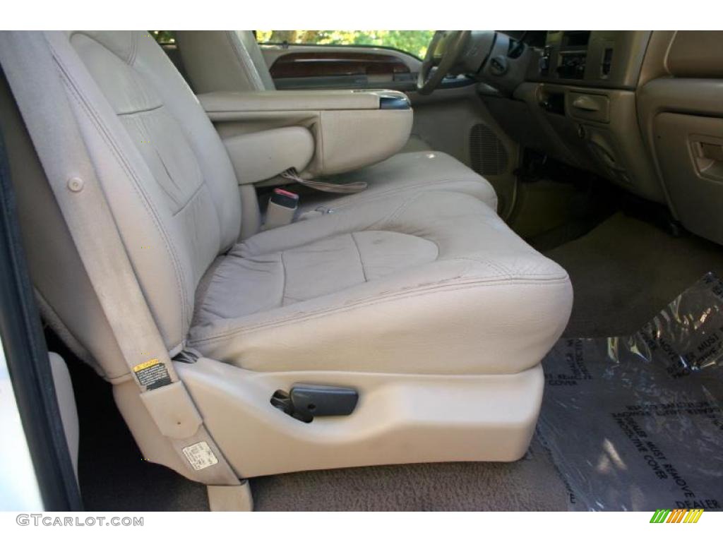 2000 F250 Super Duty Lariat Crew Cab 4x4 - Oxford White / Medium Parchment photo #48