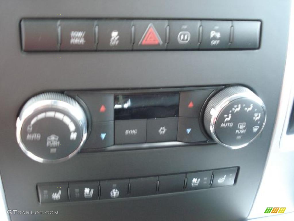 2010 Ram 1500 Sport Quad Cab - Inferno Red Crystal Pearl / Dark Slate/Medium Graystone photo #18