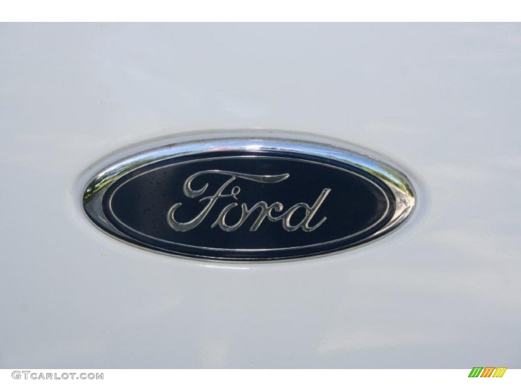 2000 F250 Super Duty Lariat Crew Cab 4x4 - Oxford White / Medium Parchment photo #104