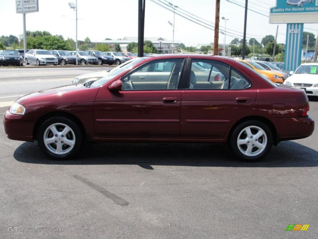 2002 Sentra GXE - Inferno Red / Sand Beige photo #4