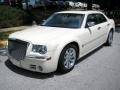 Cool Vanilla - 300 C HEMI Photo No. 8