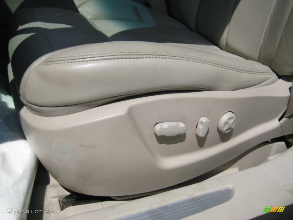 2007 DTS Sedan - Blue Chip / Cashmere photo #19