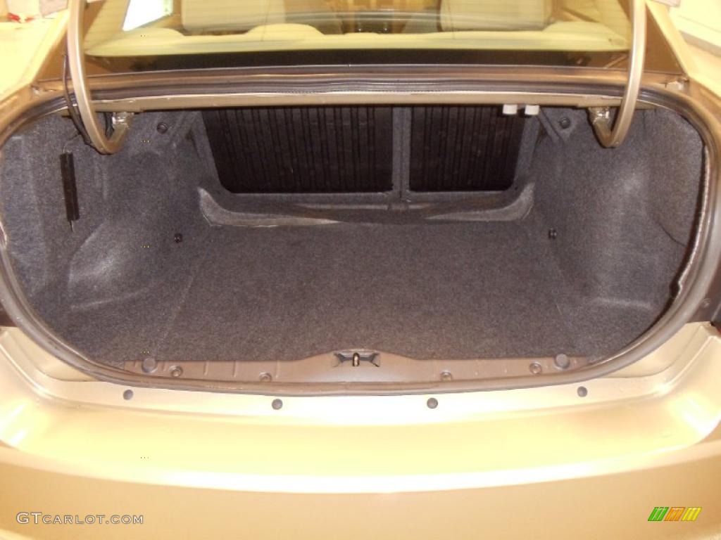 2006 Malibu LT Sedan - Sandstone Metallic / Cashmere Beige photo #26
