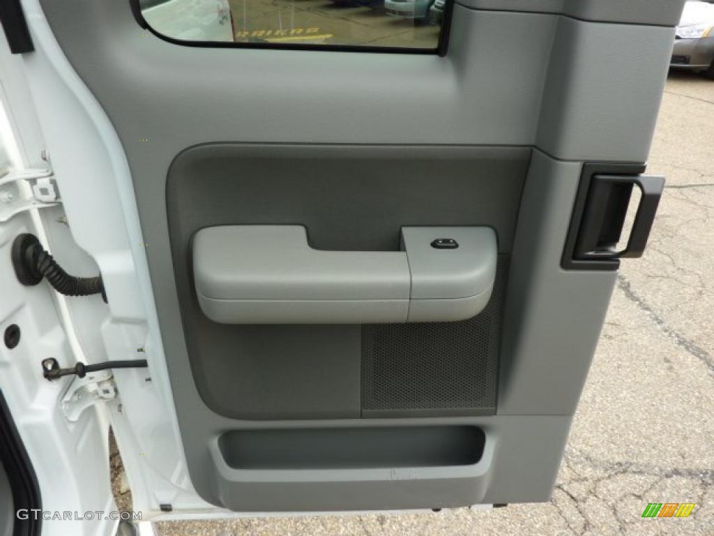 2005 F150 XLT SuperCab 4x4 - Oxford White / Medium Flint/Dark Flint Grey photo #14