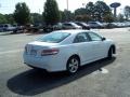 Super White - Camry SE Photo No. 5