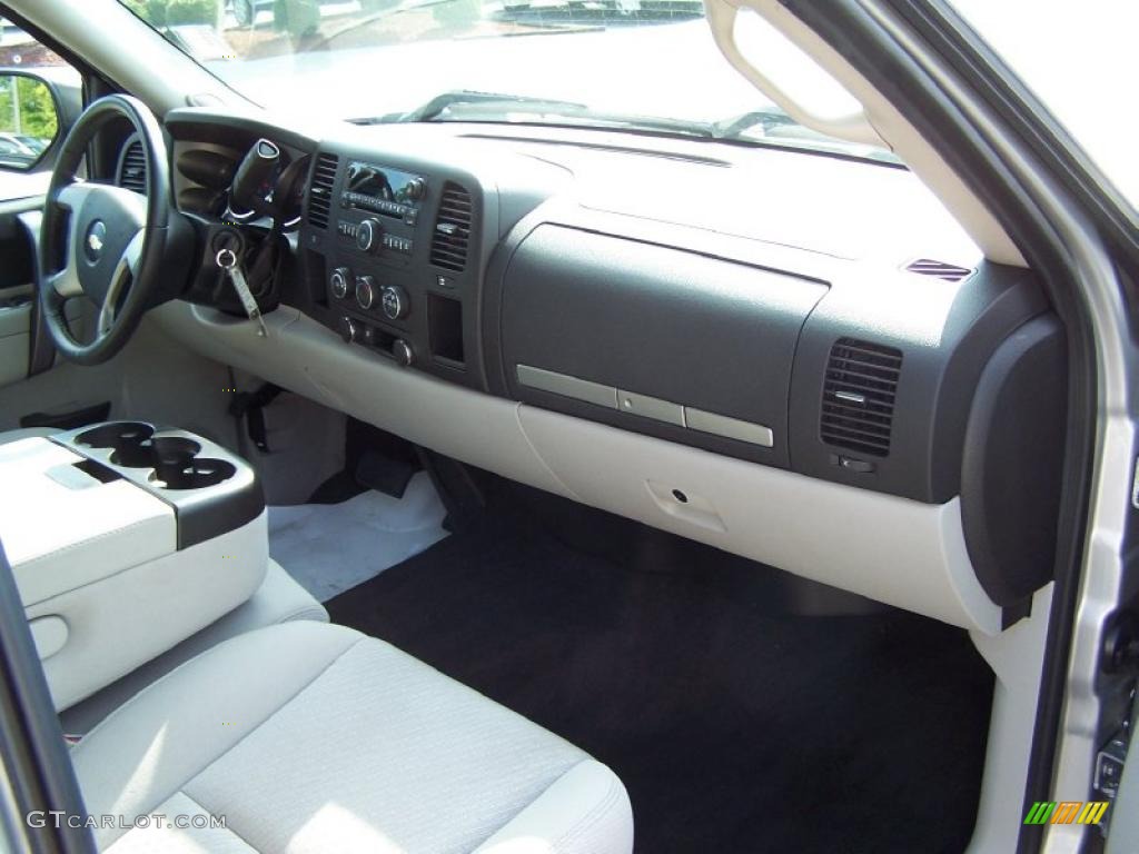 2010 Silverado 1500 LT Crew Cab - Sheer Silver Metallic / Light Titanium/Ebony photo #17