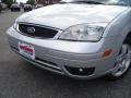 2007 CD Silver Metallic Ford Focus ZX5 SES Hatchback  photo #9