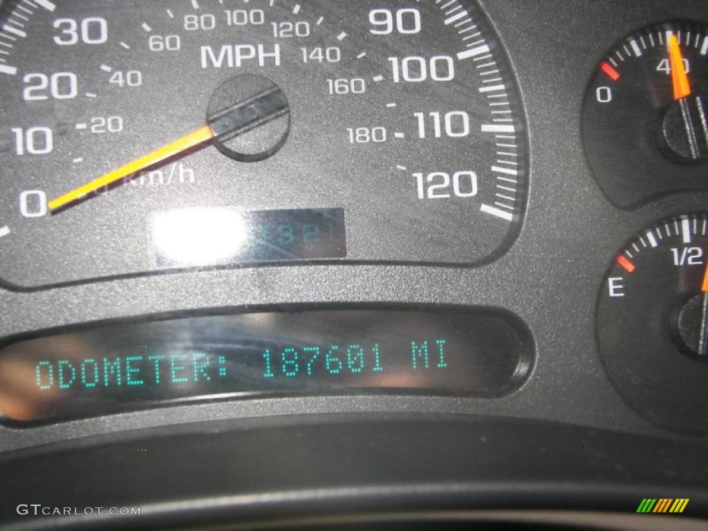 2003 Suburban 1500 LT 4x4 - Black / Tan/Neutral photo #15