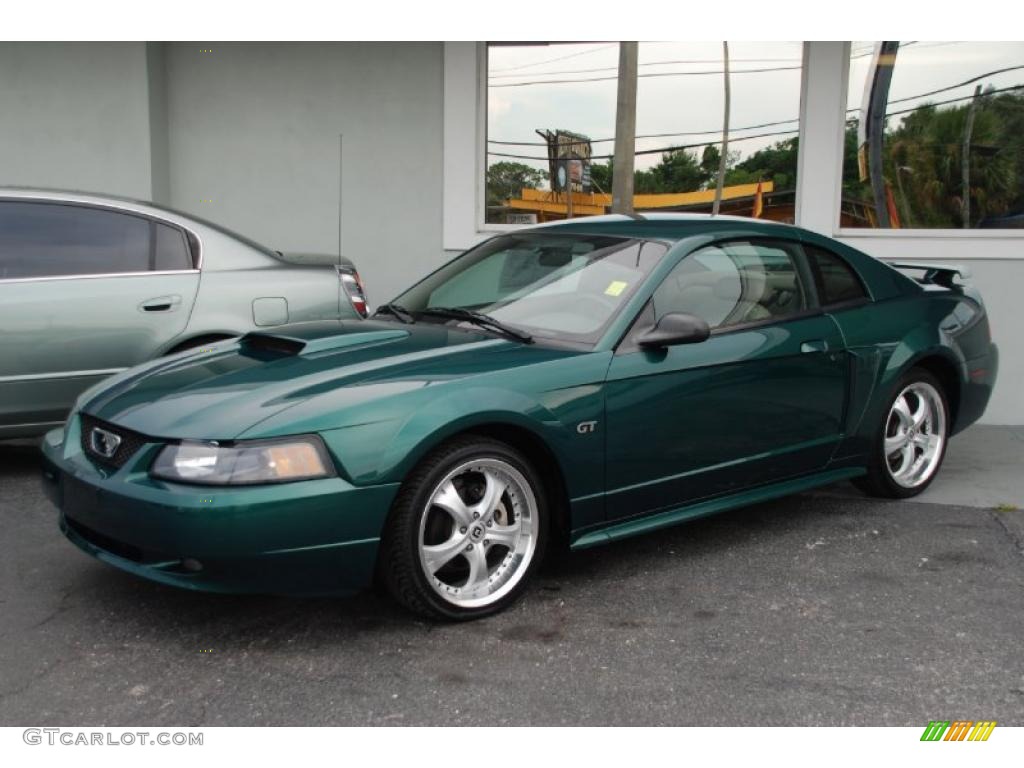 2001 Mustang GT Coupe - Electric Green Metallic / Medium Parchment photo #5
