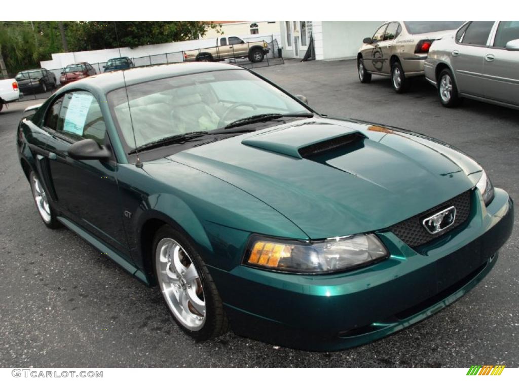 2001 Mustang GT Coupe - Electric Green Metallic / Medium Parchment photo #6
