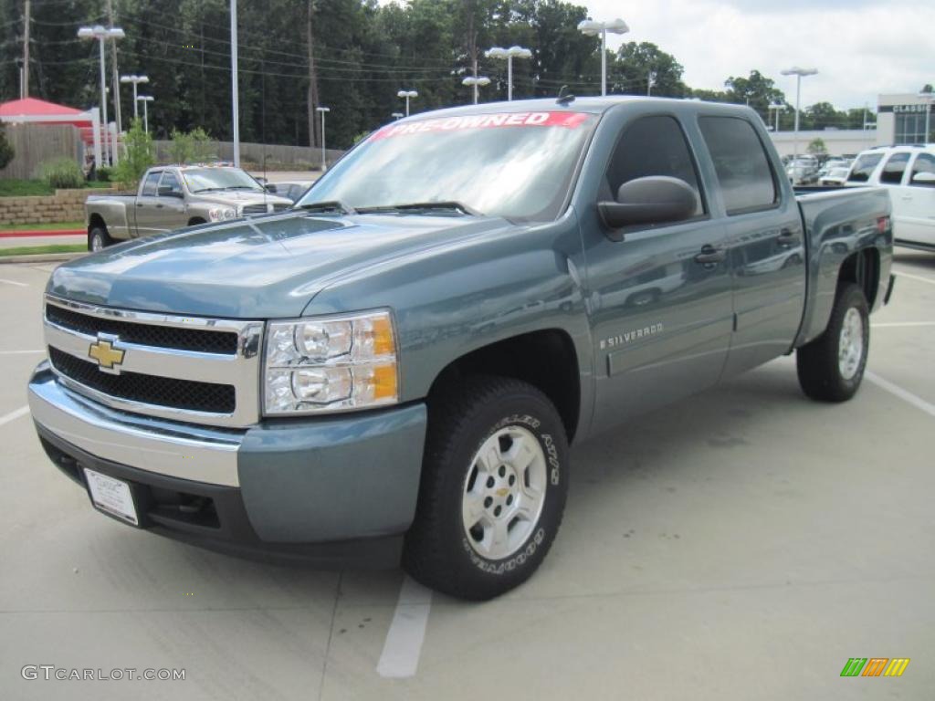 2008 Silverado 1500 LT Crew Cab 4x4 - Blue Granite Metallic / Ebony photo #1