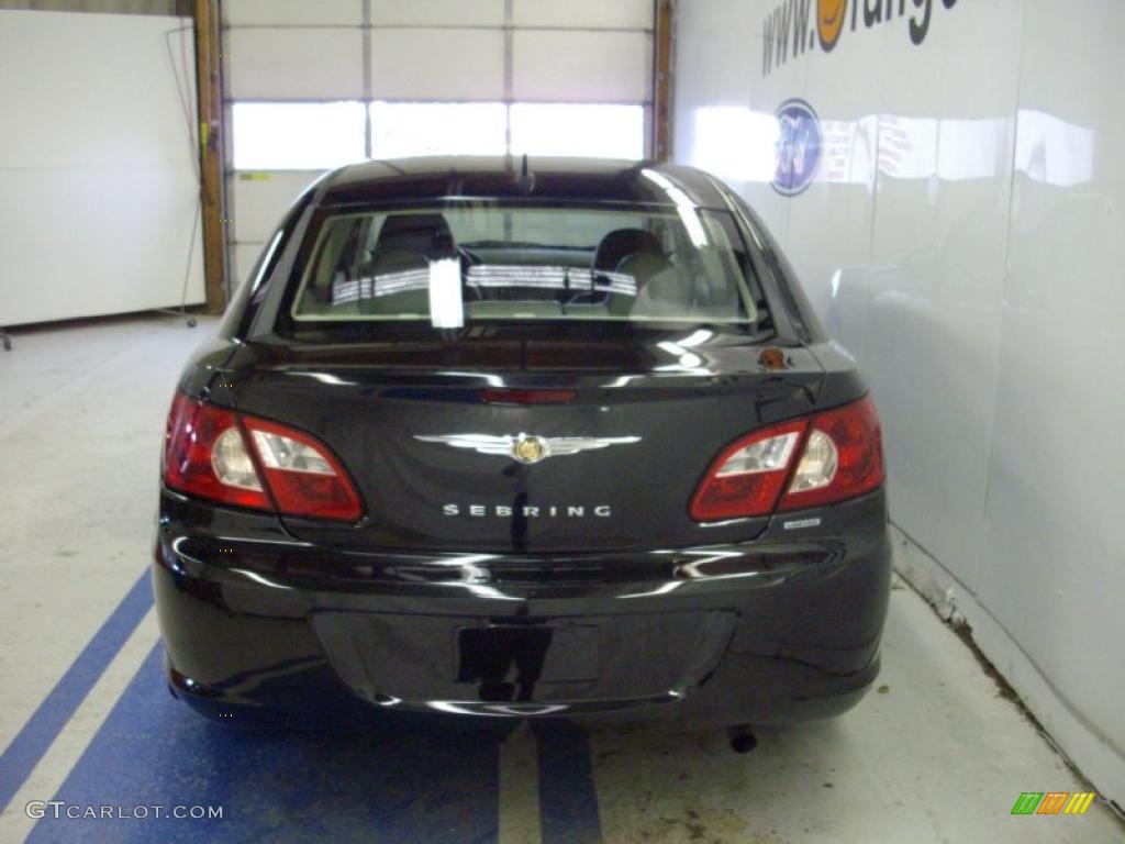 2007 Sebring Limited Sedan - Brilliant Black Crystal Pearl / Dark Slate Gray/Light Slate Gray photo #3