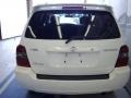Super White - Highlander V6 4WD Photo No. 4