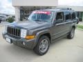 2006 Dark Khaki Pearl Jeep Commander   photo #1